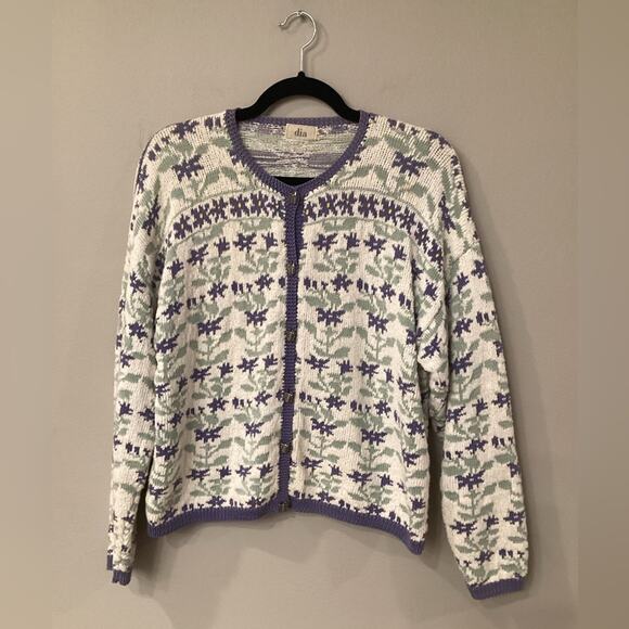 Vintage 90’s Sweater w Watering Can Buttons! In Excellent Preloved Condition. - Picture 1 of 3